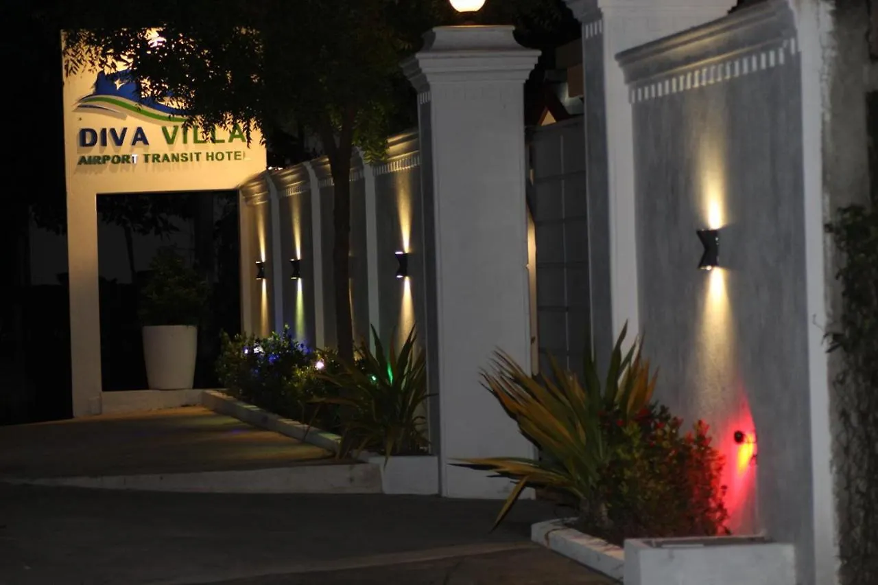 Diva Villa Airport Transit Hotel Katunayake 3*,  Sri Lanka