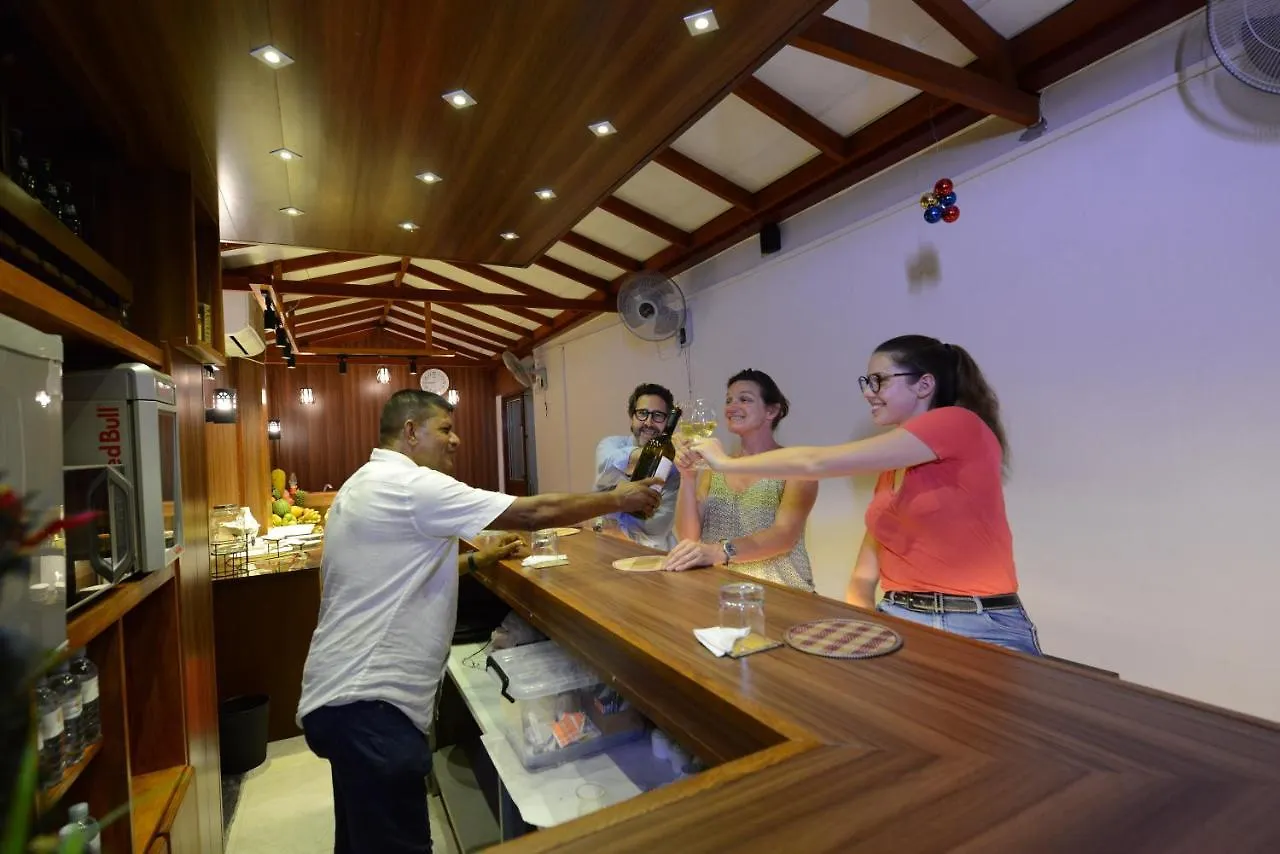 Diva Villa Airport Transit Hotel Katunayake Guest house