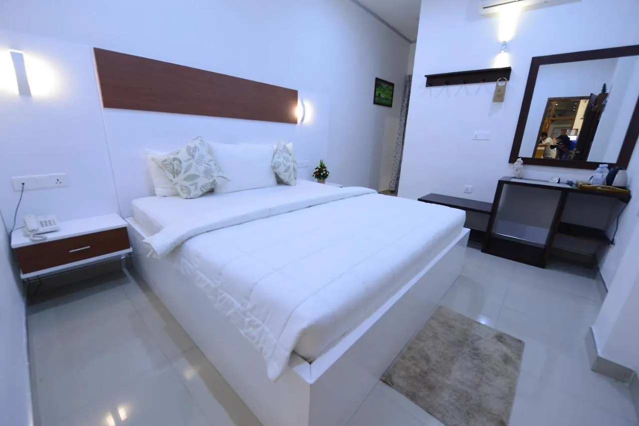 Diva Villa Airport Transit Hotel Katunayake 3*,  Sri Lanka
