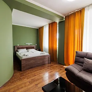 By Mgzavrebi 3* Tbilisi